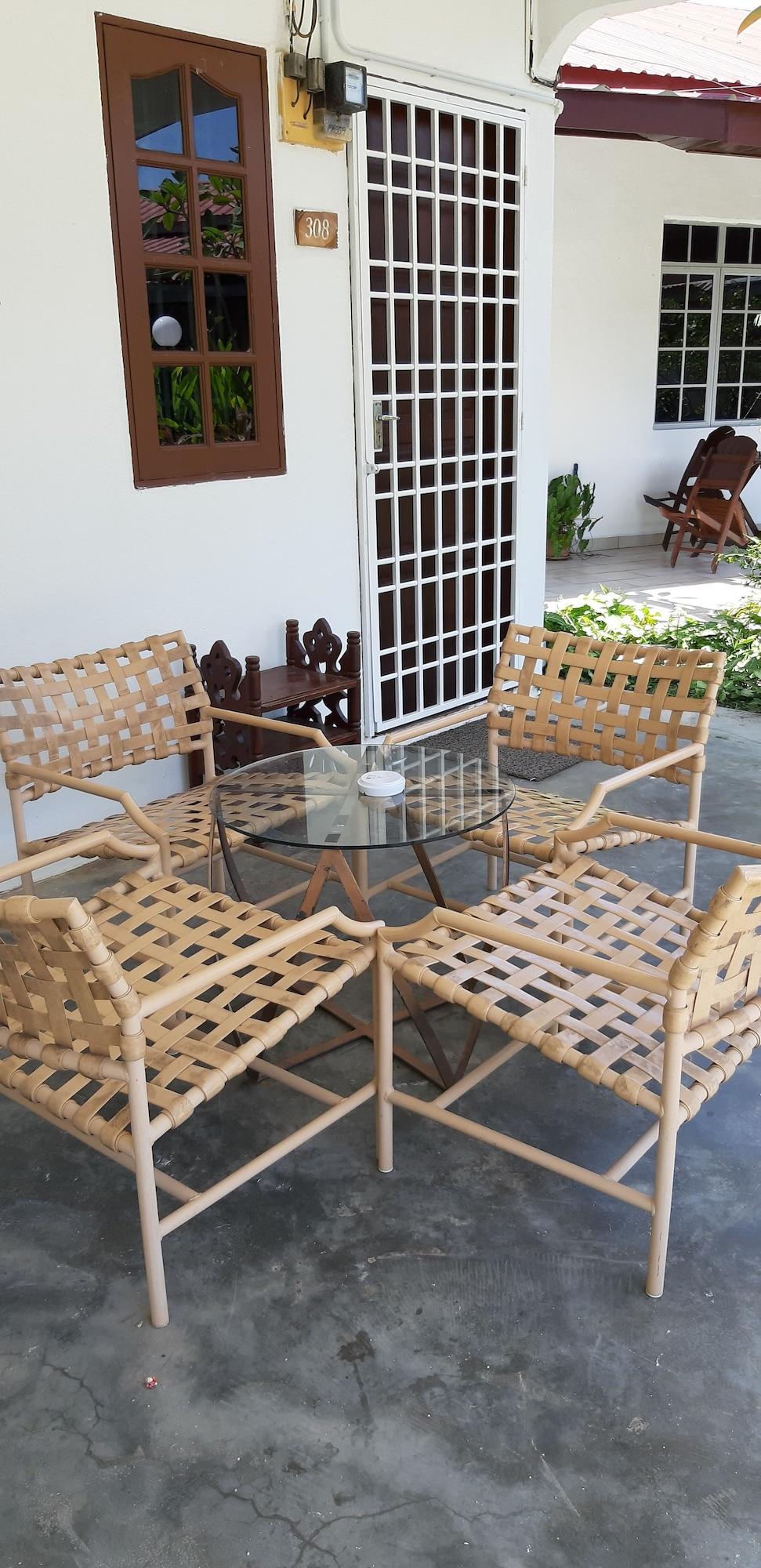 White Lodge Pantai Cenang  Εξωτερικό φωτογραφία