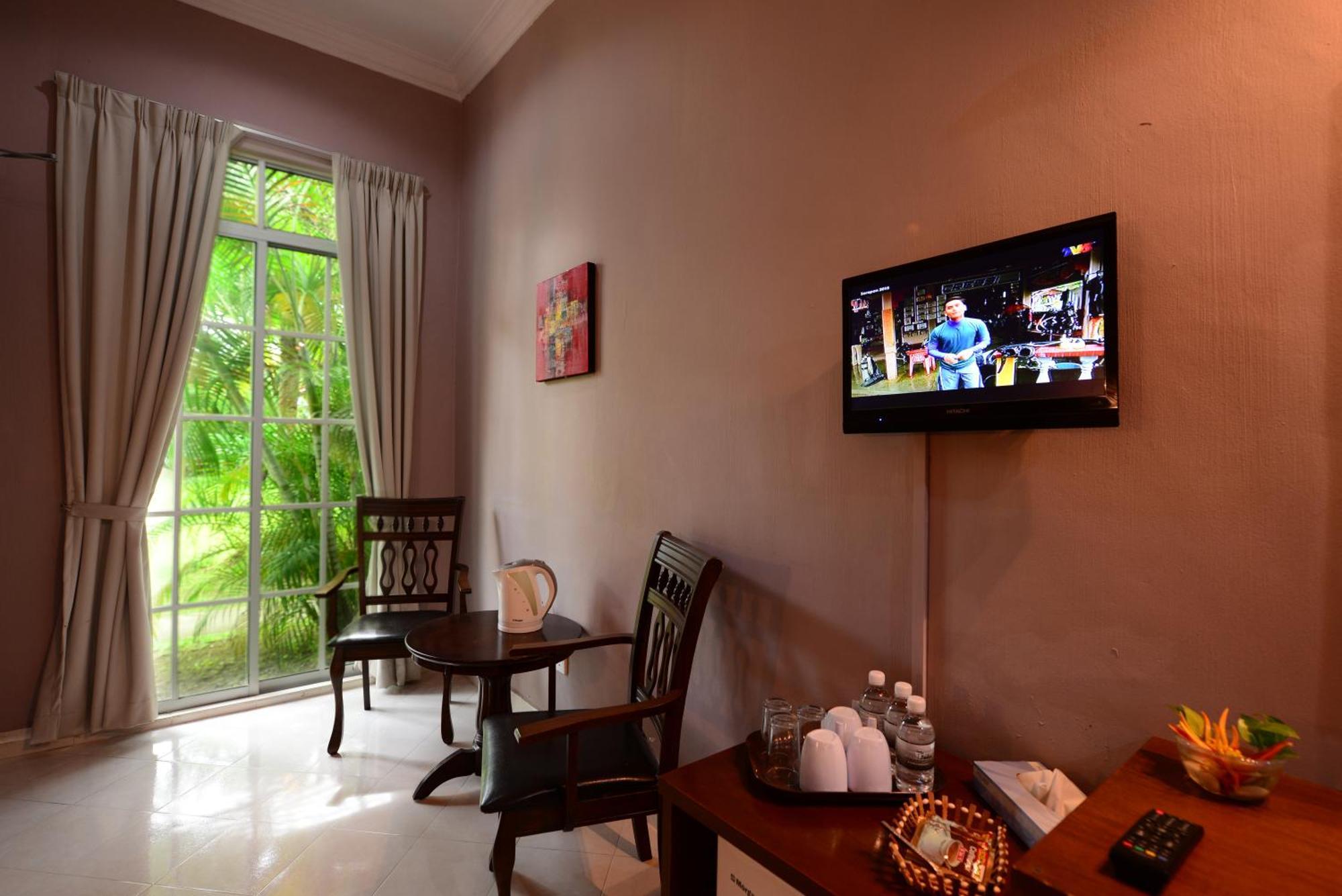 White Lodge Pantai Cenang  Εξωτερικό φωτογραφία