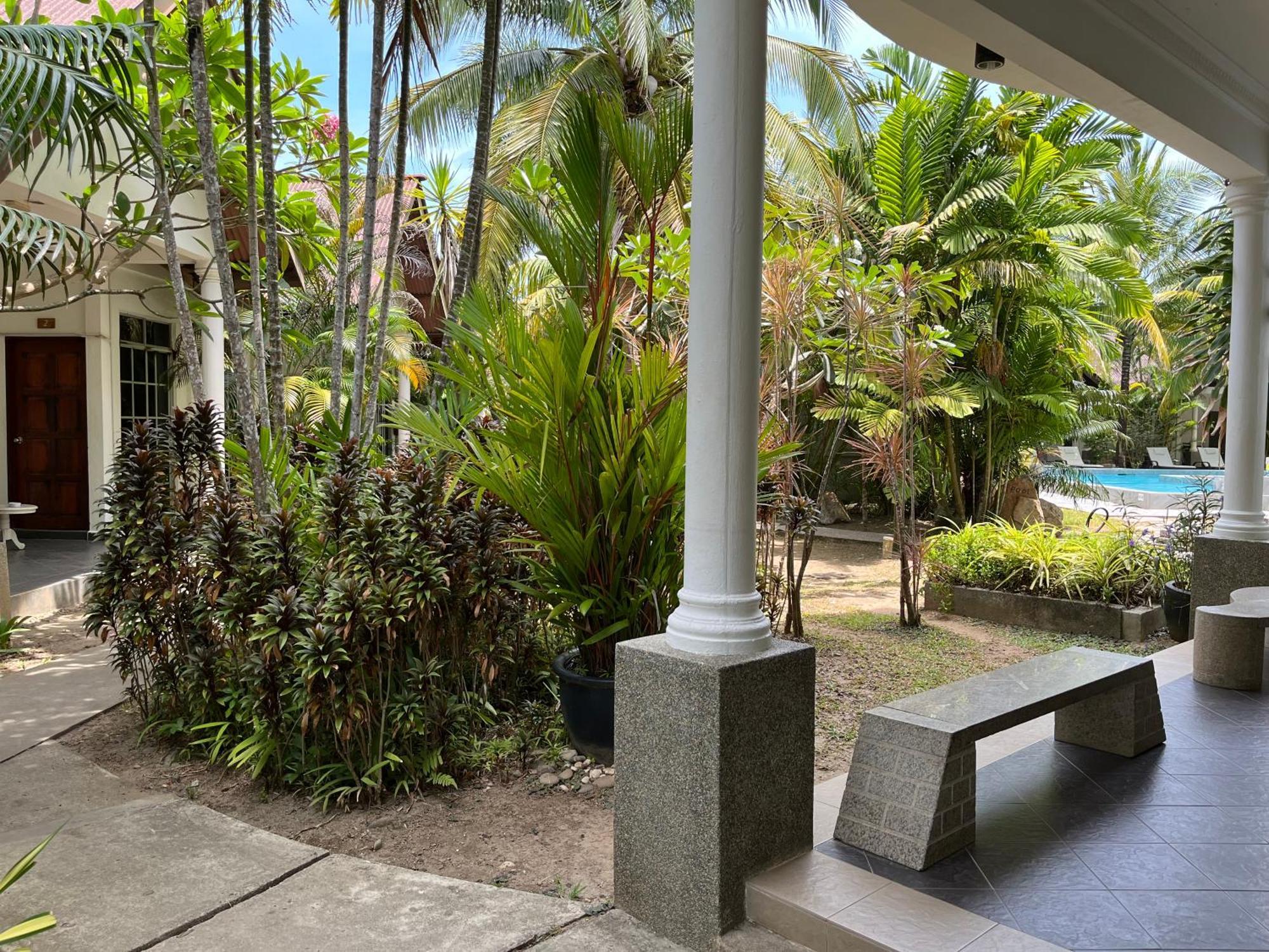 White Lodge Pantai Cenang  Εξωτερικό φωτογραφία